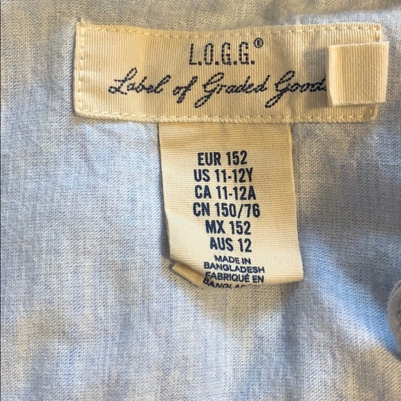 Button up - Picture 2 of 2